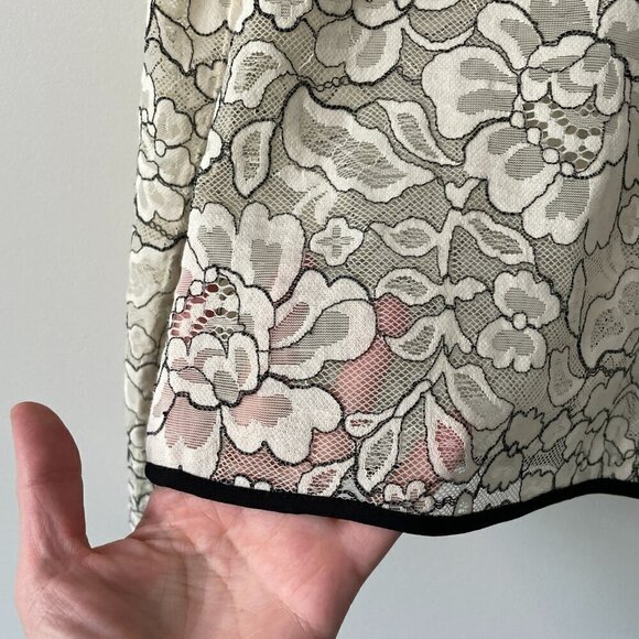 Aritzia Babaton Floral Lace Long Sleeve Casual Sheer Blouse White Black XXS - Picture 4 of 8